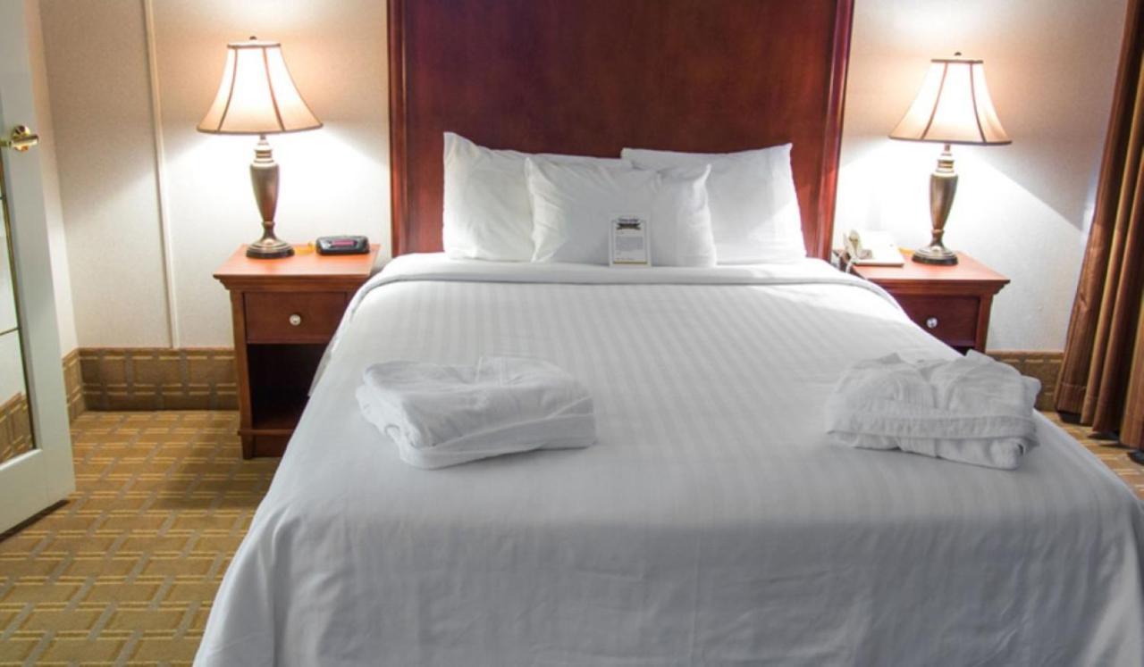 Prince Arthur Waterfront Hotel & Suites Thunder Bay Eksteriør bilde